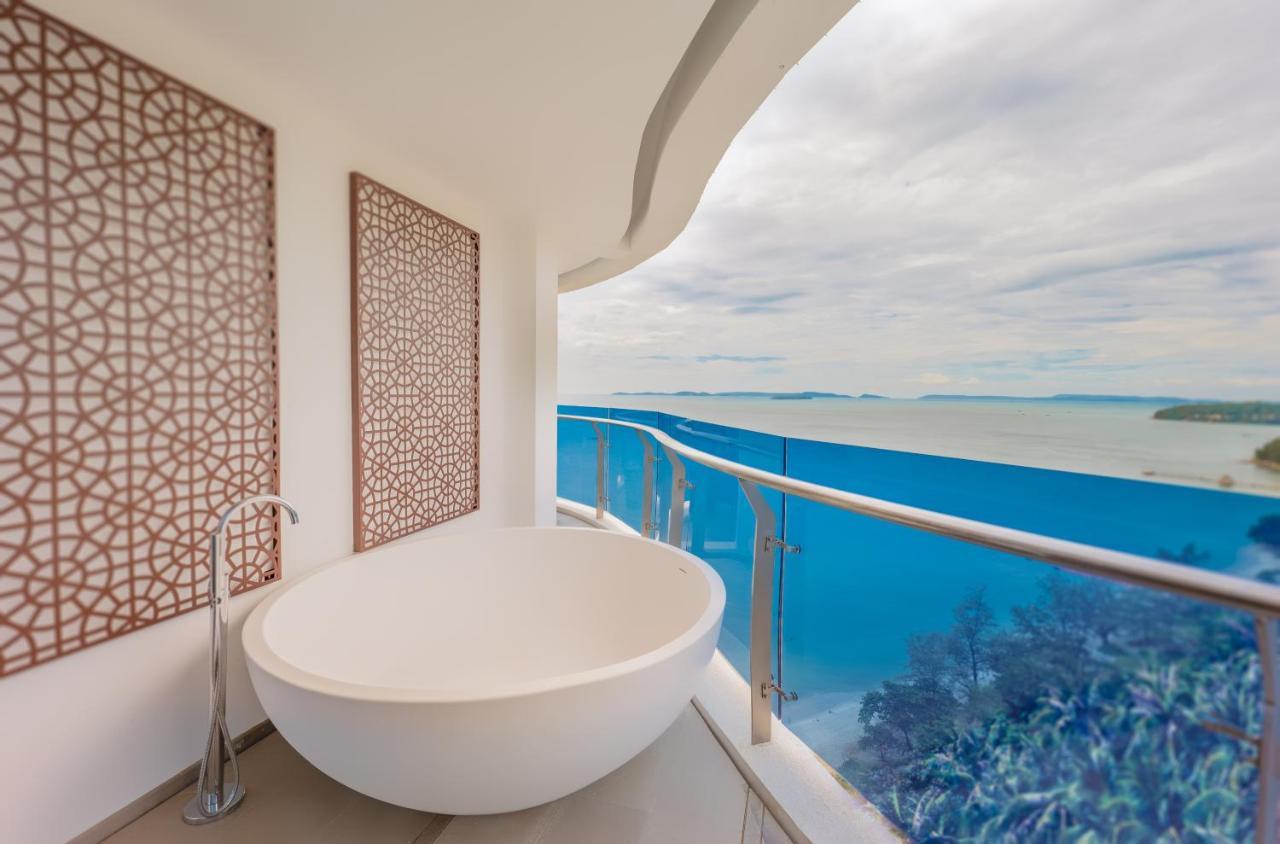Hotel Howard Johnson Plaza By Wyndham Blue Bay Sihanoukville